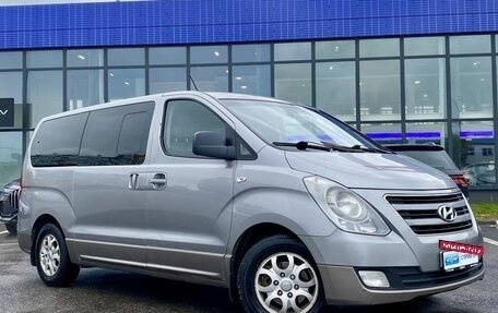 Hyundai H-1 II рестайлинг, 2013 год, 2 138 900 рублей, 3 фотография