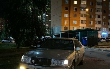 Toyota Crown Majesta, 1995 год, 800 000 рублей, 1 фотография