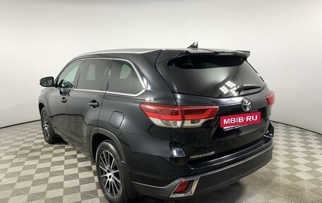 Toyota Highlander III, 2019 год, 4 750 000 рублей, 7 фотография