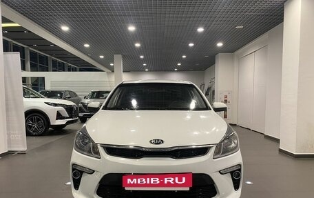 KIA Rio IV, 2018 год, 1 425 000 рублей, 8 фотография