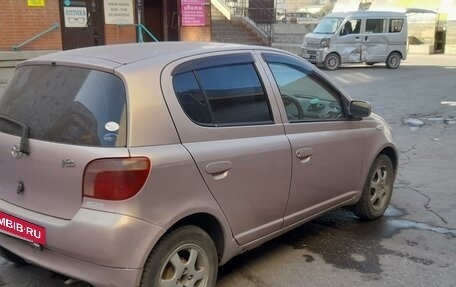 Toyota Vitz, 2001 год, 300 000 рублей, 8 фотография