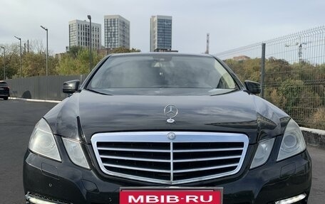 Mercedes-Benz E-Класс, 2012 год, 1 500 000 рублей, 1 фотография