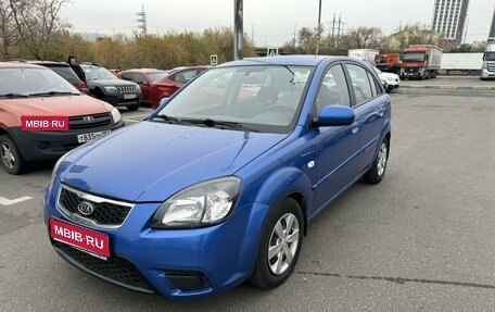 KIA Rio II, 2011 год, 795 000 рублей, 1 фотография