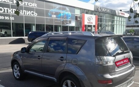 Mitsubishi Outlander III рестайлинг 3, 2008 год, 890 000 рублей, 8 фотография