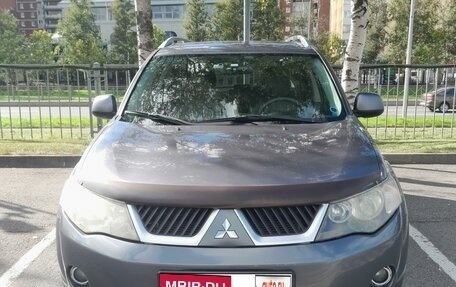 Mitsubishi Outlander III рестайлинг 3, 2008 год, 890 000 рублей, 2 фотография