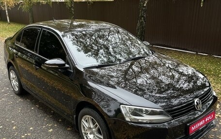 Volkswagen Jetta VI, 2014 год, 1 395 000 рублей, 1 фотография