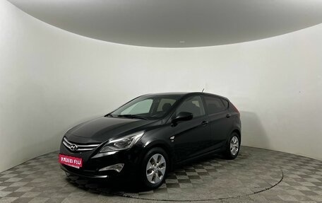 Hyundai Solaris II рестайлинг, 2016 год, 899 000 рублей, 1 фотография