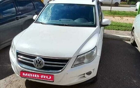 Volkswagen Tiguan I, 2010 год, 760 000 рублей, 3 фотография