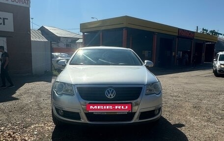 Volkswagen Passat B6, 2008 год, 540 000 рублей, 2 фотография