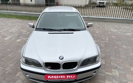 BMW 3 серия, 2004 год, 950 000 рублей, 4 фотография