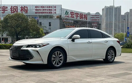 Toyota Avalon, 2019 год, 2 560 000 рублей, 1 фотография