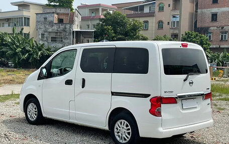 Nissan NV200, 2016 год, 1 740 000 рублей, 4 фотография