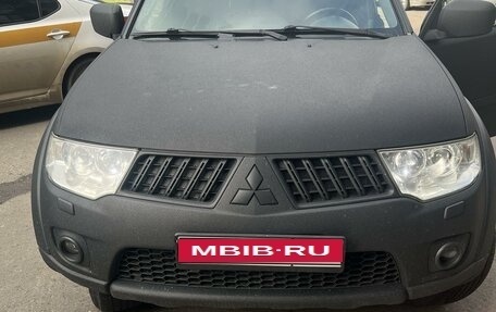 Mitsubishi Pajero Sport II рестайлинг, 2011 год, 2 100 000 рублей, 4 фотография