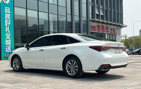 Toyota Avalon, 2019 год, 2 560 000 рублей, 6 фотография