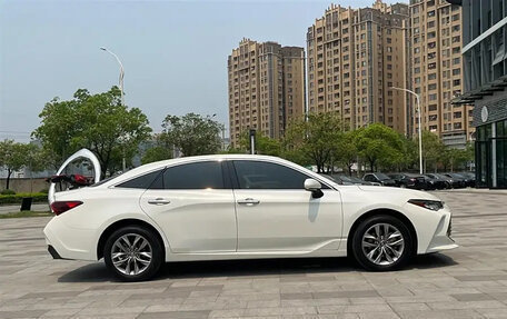 Toyota Avalon, 2019 год, 2 560 000 рублей, 8 фотография