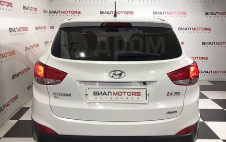 Hyundai ix35 I рестайлинг, 2013 год, 1 399 000 рублей, 2 фотография