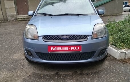 Ford Fiesta, 2006 год, 540 000 рублей, 2 фотография