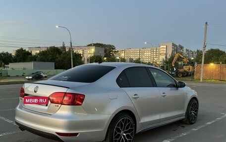 Volkswagen Jetta VI, 2014 год, 1 330 000 рублей, 15 фотография