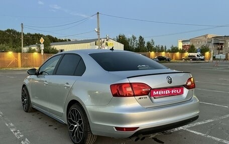 Volkswagen Jetta VI, 2014 год, 1 330 000 рублей, 17 фотография