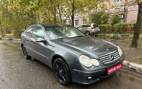 Mercedes-Benz C-Класс, 2007 год, 700 000 рублей, 1 фотография