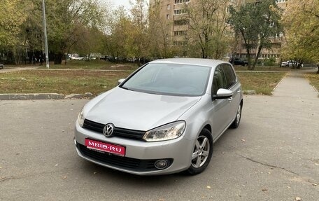 Volkswagen Golf VI, 2011 год, 820 000 рублей, 1 фотография