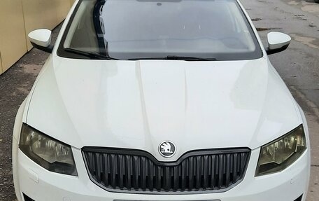 Skoda Octavia, 2017 год, 1 000 000 рублей, 2 фотография