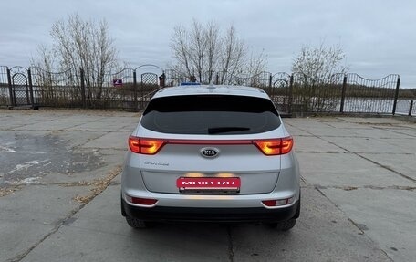 KIA Sportage IV рестайлинг, 2018 год, 2 600 000 рублей, 6 фотография