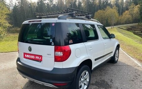 Skoda Yeti I рестайлинг, 2013 год, 1 000 000 рублей, 4 фотография