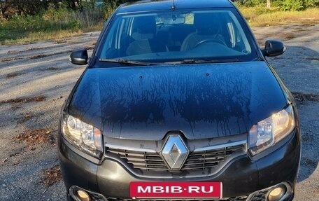 Renault Sandero II рестайлинг, 2015 год, 939 000 рублей, 2 фотография