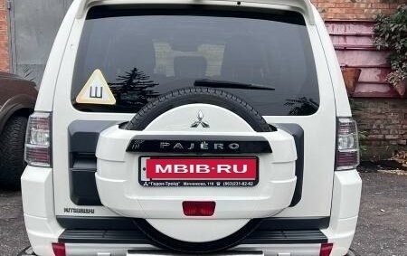 Mitsubishi Pajero IV, 2010 год, 3 фотография