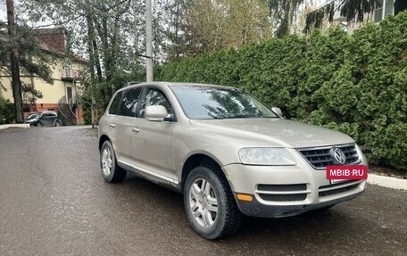 Volkswagen Touareg III, 2005 год, 700 000 рублей, 3 фотография