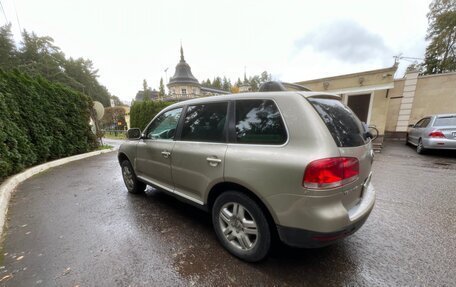 Volkswagen Touareg III, 2005 год, 700 000 рублей, 8 фотография