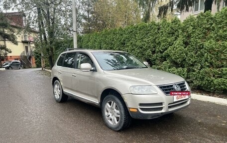 Volkswagen Touareg III, 2005 год, 700 000 рублей, 4 фотография