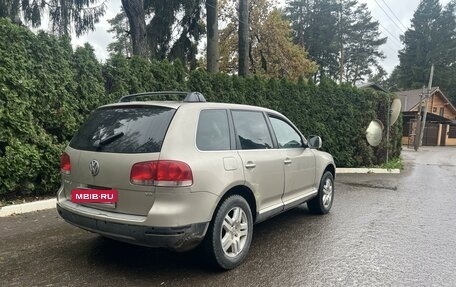 Volkswagen Touareg III, 2005 год, 700 000 рублей, 6 фотография