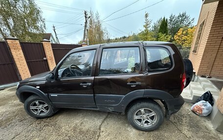 Chevrolet Niva I рестайлинг, 2011 год, 350 000 рублей, 4 фотография