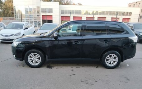 Mitsubishi Outlander III рестайлинг 3, 2013 год, 1 550 000 рублей, 2 фотография