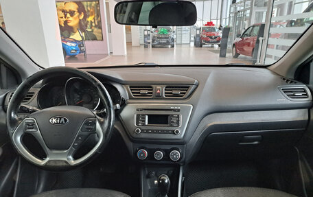 KIA Rio III рестайлинг, 2017 год, 977 000 рублей, 14 фотография