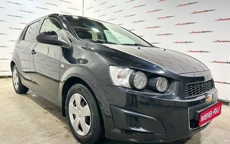 Chevrolet Aveo III, 2013 год, 825 000 рублей, 1 фотография