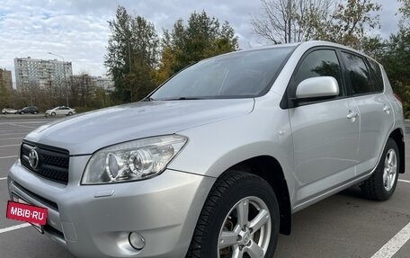 Toyota RAV4, 2006 год, 1 100 000 рублей, 2 фотография