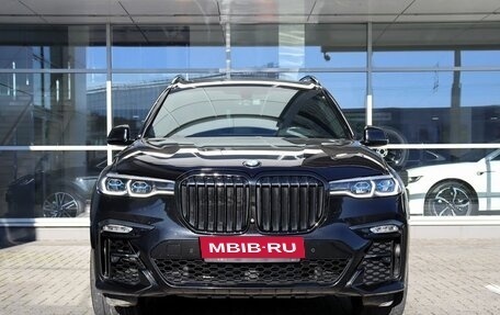 BMW X7, 2019 год, 9 000 000 рублей, 2 фотография