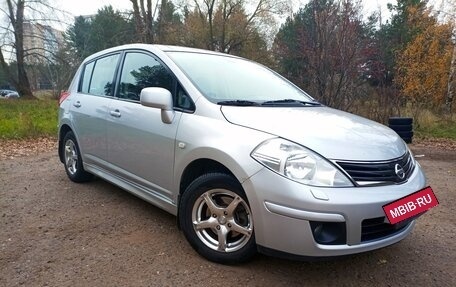 Nissan Tiida, 2011 год, 890 000 рублей, 7 фотография