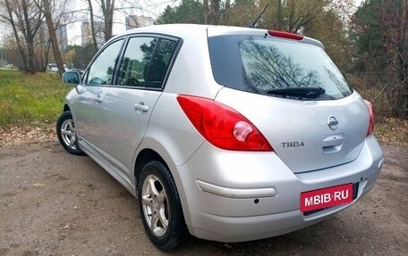 Nissan Tiida, 2011 год, 890 000 рублей, 3 фотография