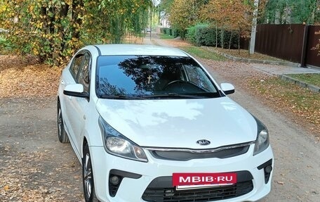 KIA Rio IV, 2021 год, 1 270 000 рублей, 3 фотография