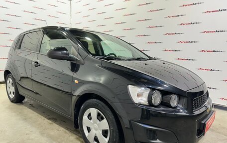 Chevrolet Aveo III, 2013 год, 825 000 рублей, 4 фотография