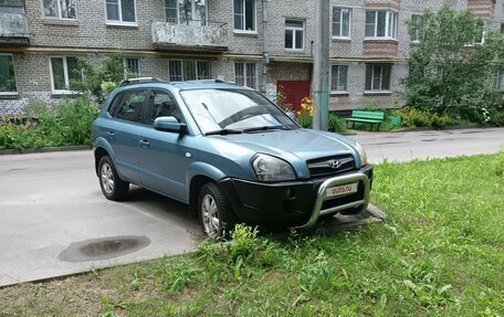 Hyundai Tucson III, 2008 год, 650 000 рублей, 3 фотография