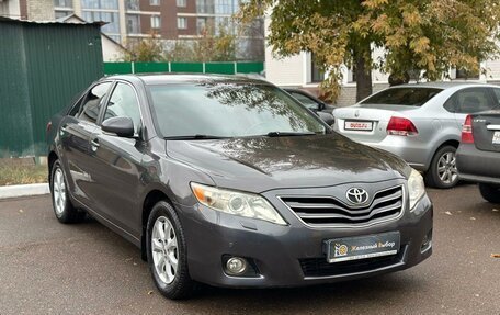 Toyota Camry, 2011 год, 1 650 000 рублей, 8 фотография