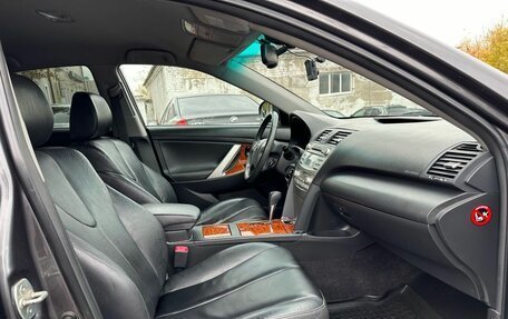 Toyota Camry, 2011 год, 1 650 000 рублей, 16 фотография