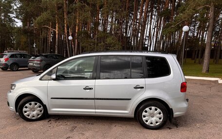 Volkswagen Touran III, 2012 год, 1 050 000 рублей, 6 фотография