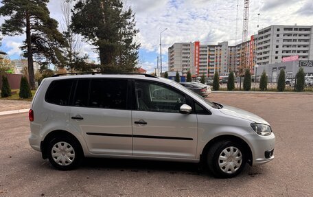 Volkswagen Touran III, 2012 год, 1 050 000 рублей, 3 фотография