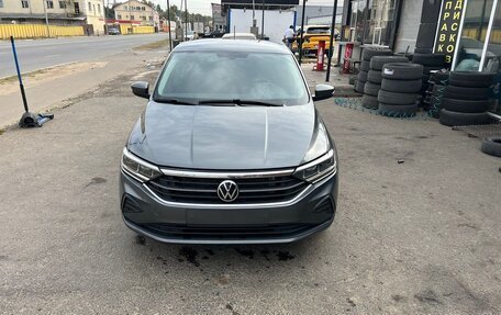 Volkswagen Polo VI (EU Market), 2021 год, 1 750 000 рублей, 2 фотография